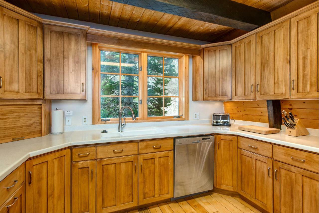 Creekside Chalet Алта Экстерьер фото
